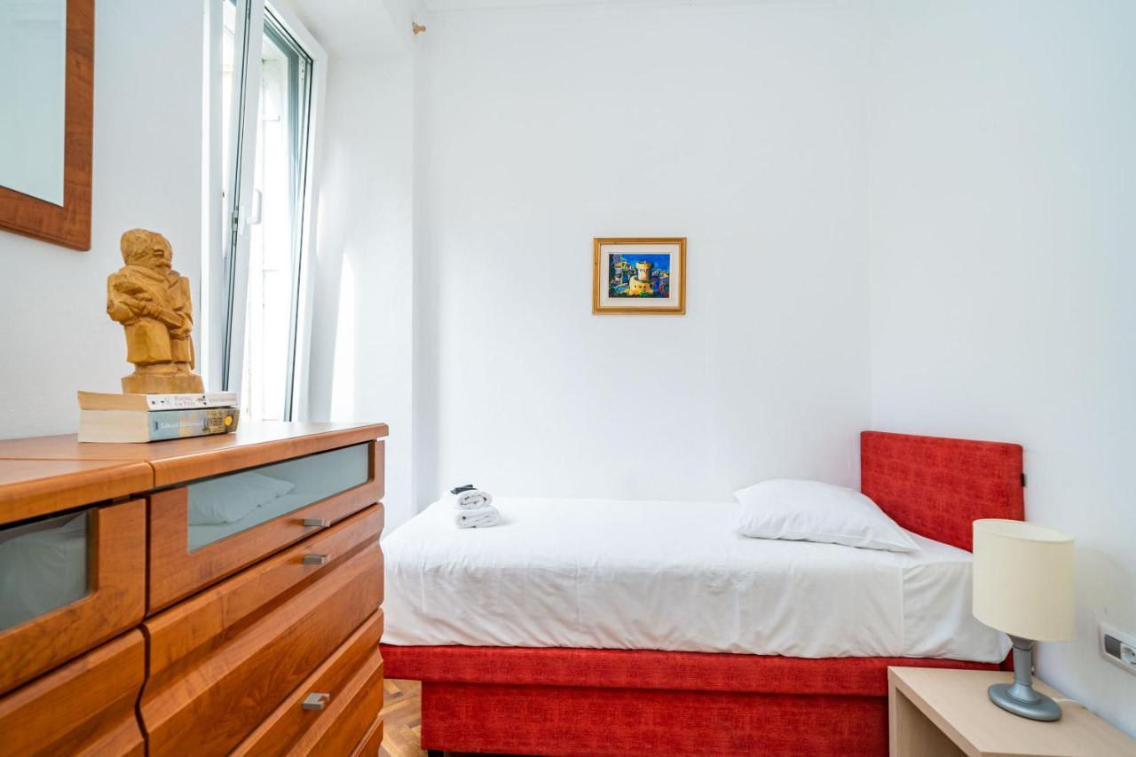 Laus I , Apartment In Old Town Дубровник Екстериор снимка